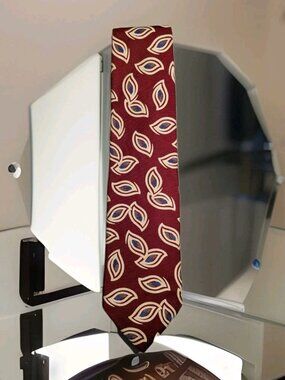Vintage Men's Jacob Roberts Nordstrom Neck Tie Maroon Paisley 100% Silk